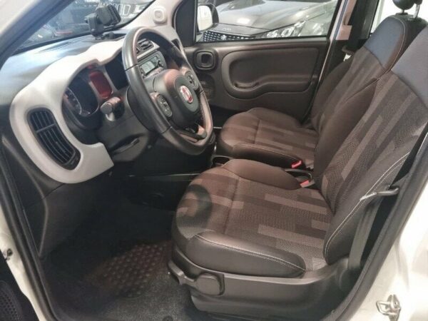 FIAT Panda 1.2 City Cross - immagine 8