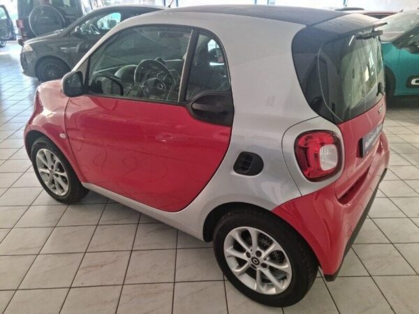 smart fortwo 70 1.0 twinamic Passion - immagine 5