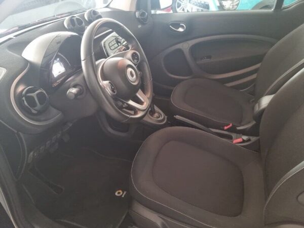 smart fortwo 70 1.0 twinamic Passion - immagine 9